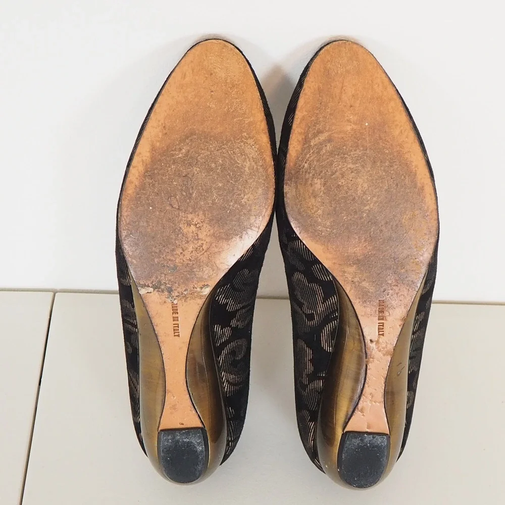 Salvatore Ferragamo Wedges Womens 5.5 Black Gold Brocade Low Heel Made in Italy